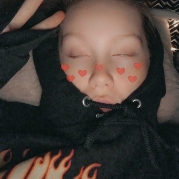 Meet your Posher, Amy - Picture 1 of 1